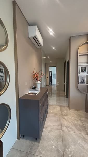 Cluster House for Sale in Permas Jaya (Johor Bahru) - JB Wendy - Corridor - PropertyGuru.com.my