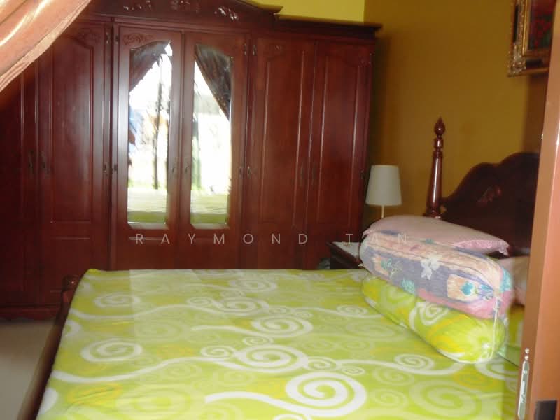 Rumah Berkembar untuk Dijual di Petaling Jaya (Selangor) - Raymond Tan - Bedroom - PropertyGuru.com.my