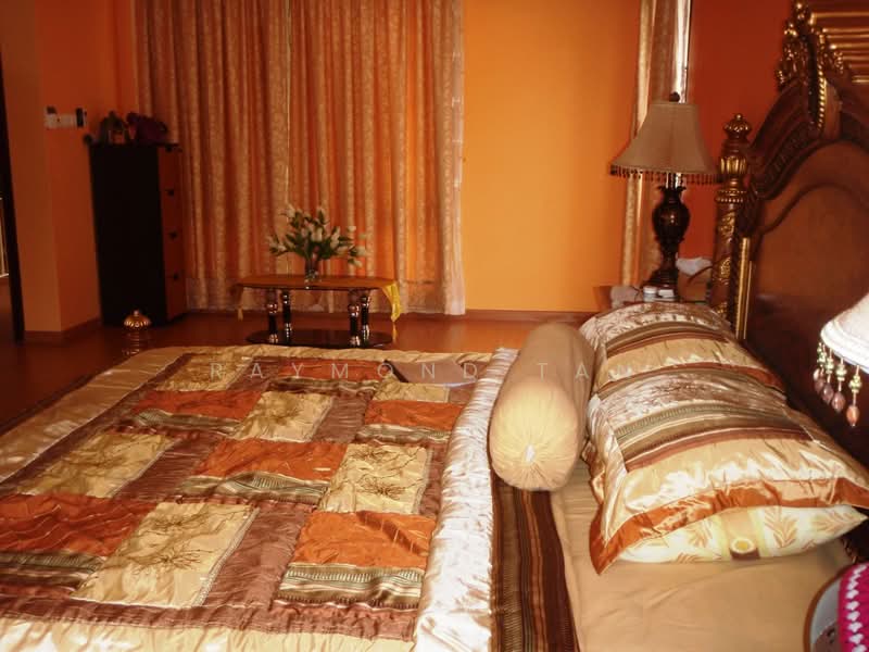 Rumah Berkembar untuk Dijual di Petaling Jaya (Selangor) - Raymond Tan - Bedroom - PropertyGuru.com.my