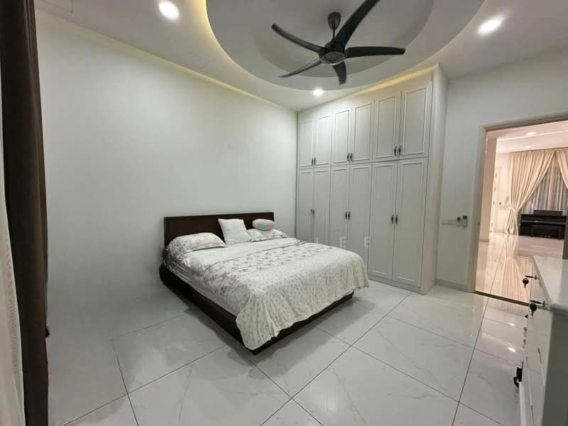 Semi-Detached House for Sale in Taman Sri Intan (Johor Bahru) - Coco Lee - Bedroom - PropertyGuru.com.my