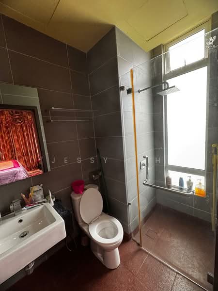 Kondominium untuk Disewa di KSL D'Esplanade Residence - Jessy Koh - Bathroom - PropertyGuru.com.my
