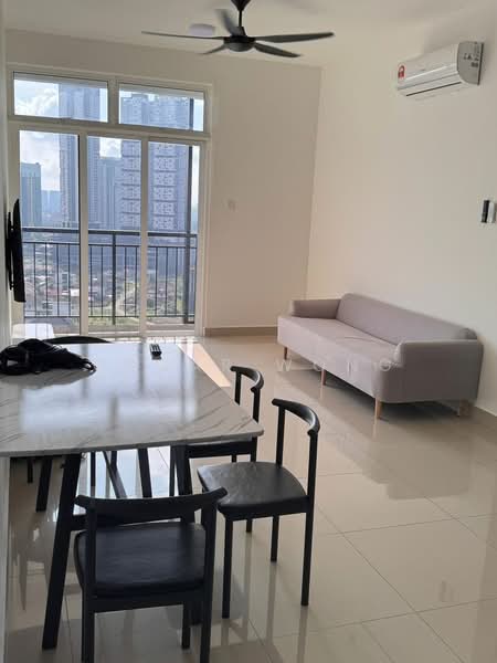 Servis Apartment untuk Disewa di TRELLIS RESIDENCES - Oscar Wong - Living Room - PropertyGuru.com.my