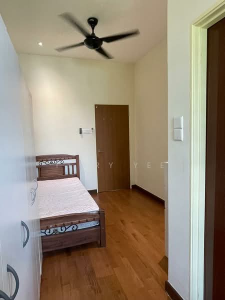 2-storey Terraced House for Rent in Bandar Kinrara Seksyen 1 (Bandar Kinrara) - Terry Yee - Bedroom - PropertyGuru.com.my