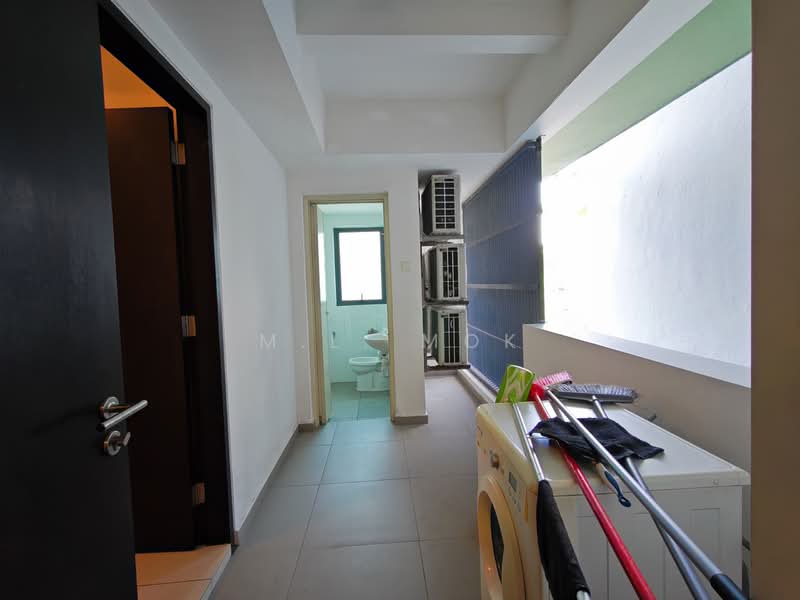 Apartment for Rent at Molek Pine 4 - M.L. Mok - Yard - PropertyGuru.com.my