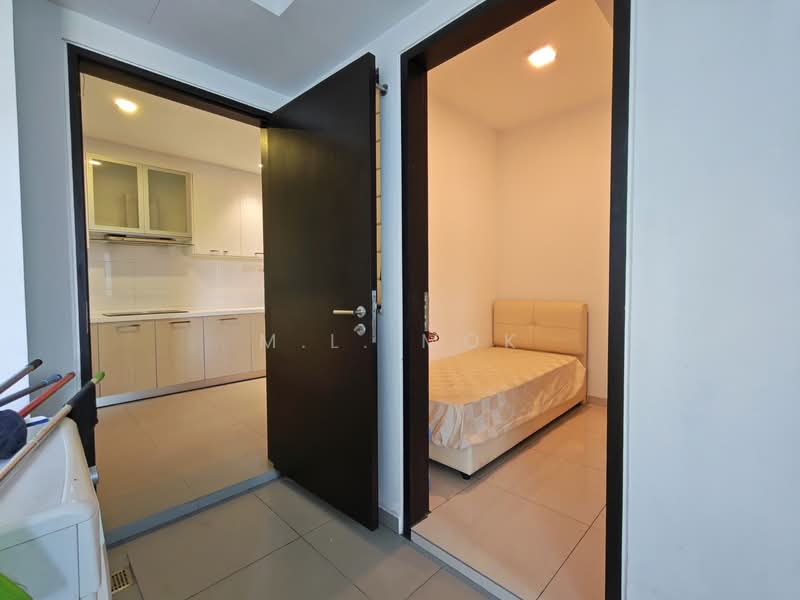 Apartment for Rent at Molek Pine 4 - M.L. Mok - Maid room - PropertyGuru.com.my