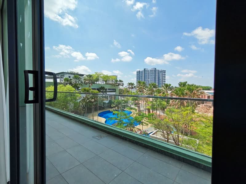 Apartment for Rent at Molek Pine 4 - M.L. Mok - Balcony - PropertyGuru.com.my