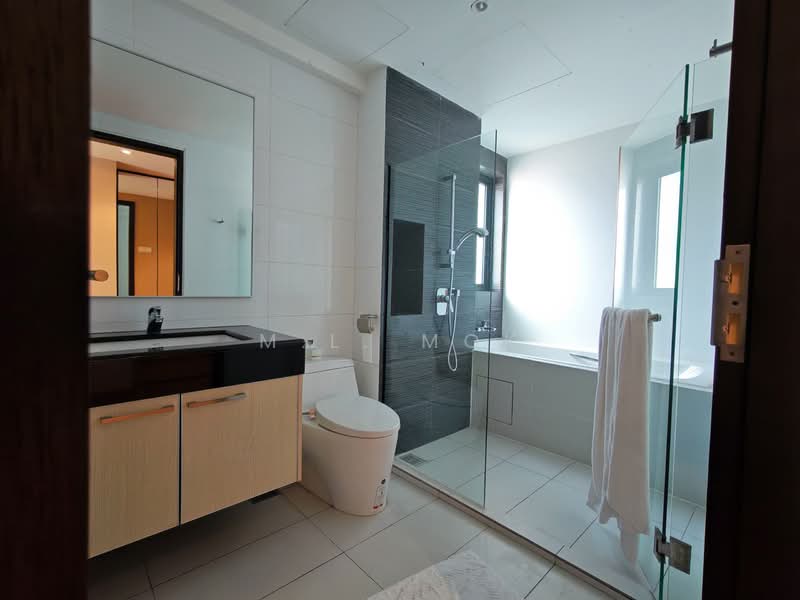 Apartment for Rent at Molek Pine 4 - M.L. Mok - Bathroom - PropertyGuru.com.my