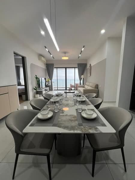 Service Residence for Sale at Kings Bay @ Country Garden Danga Bay - Florence Hong - Dining Room - PropertyGuru.com.my