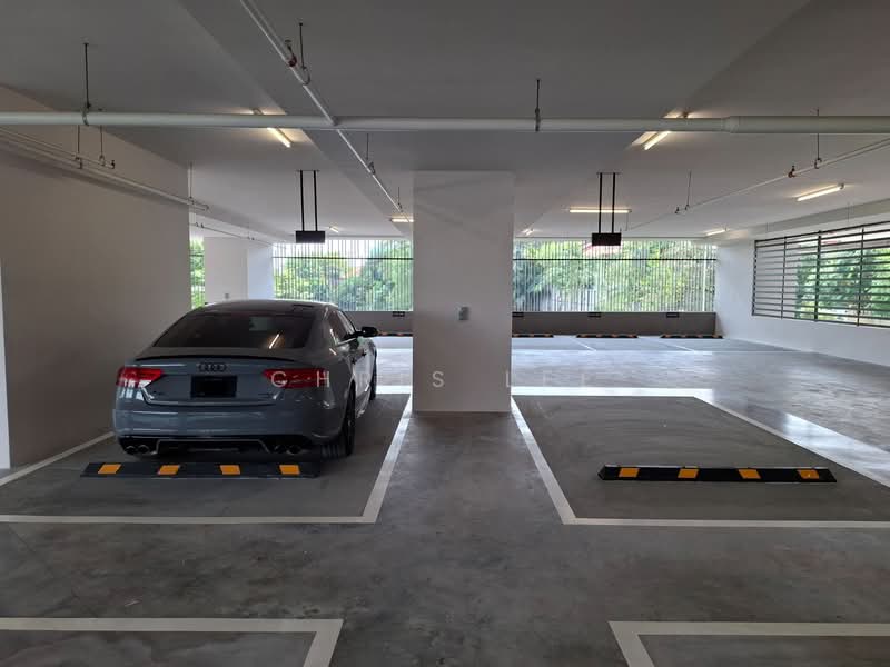 Kondominium untuk Disewa di Jendela Residences - CHRIS LEE - Car Park - PropertyGuru.com.my