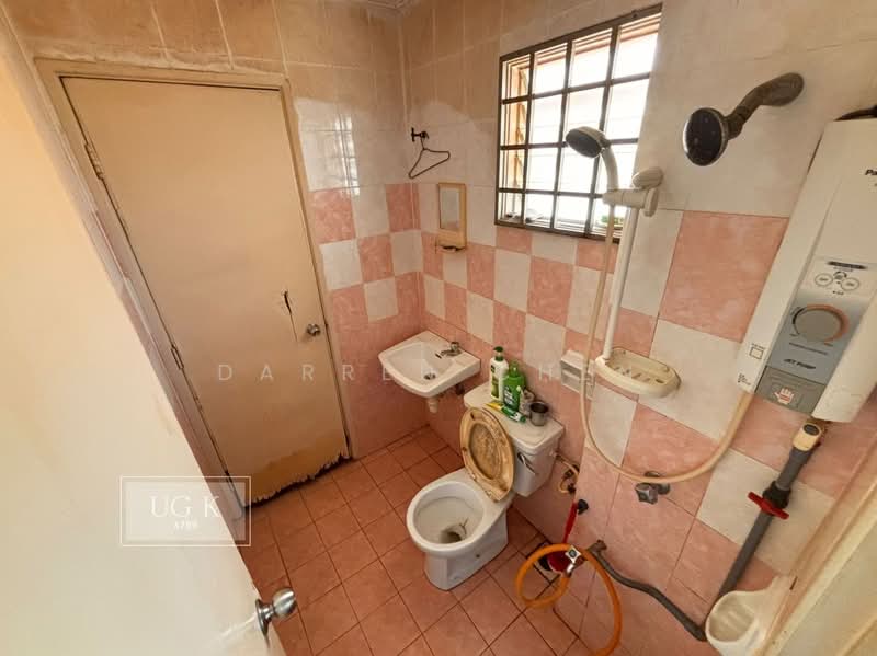Terraced House for Sale in Bandar Botanic (Klang) - Darren Chen - Bathroom - PropertyGuru.com.my