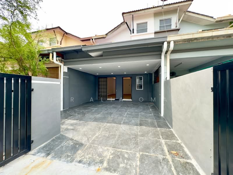 Rumah Teres 2 Tingkat untuk Dijual di Setia Alam (Selangor) - Nur Alia Omar - Exterior - PropertyGuru.com.my