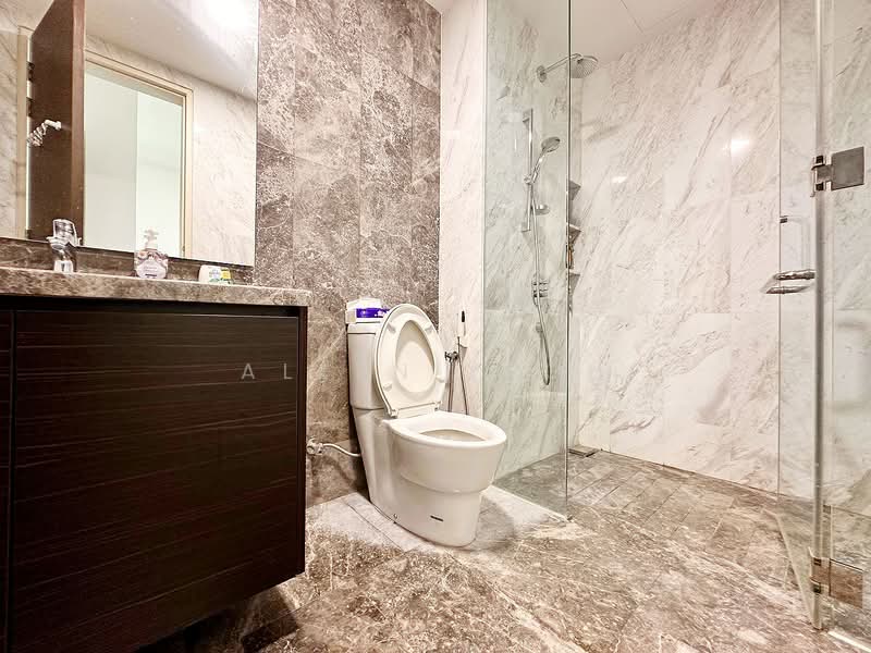 Kondominium untuk Dijual di The Light Collection IV - Allen Yeoh - Bathroom - PropertyGuru.com.my