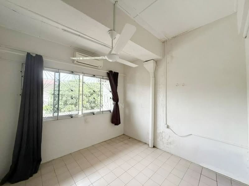 Rumah Teres 2 Tingkat untuk Dijual di Taman Sri Tebrau (Johor Bahru) - Robin Lim - Interior - PropertyGuru.com.my