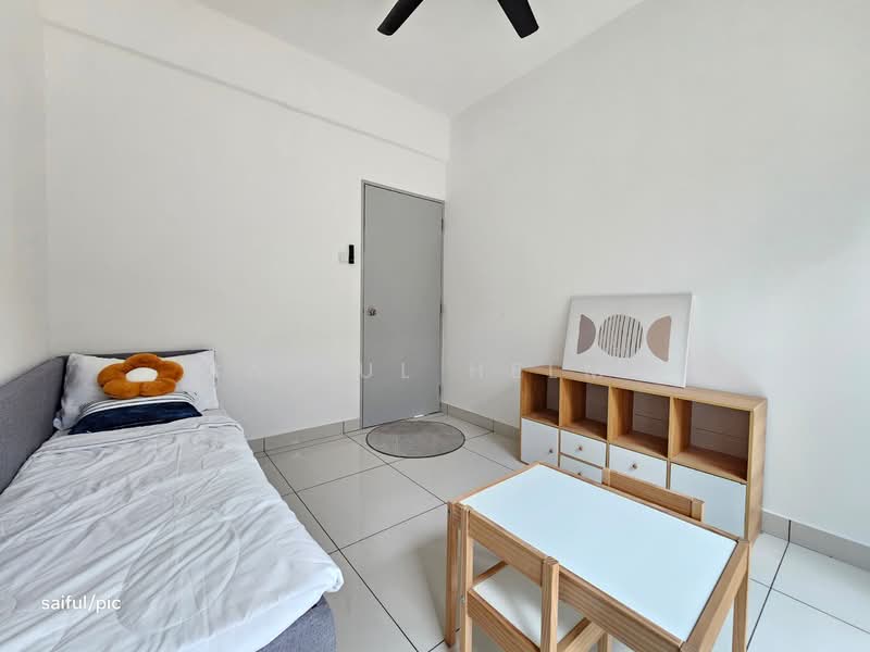 2-storey Terraced House for Sale in Pulau Indah (Klang) - SAIFUL HELMI - Bedroom - PropertyGuru.com.my