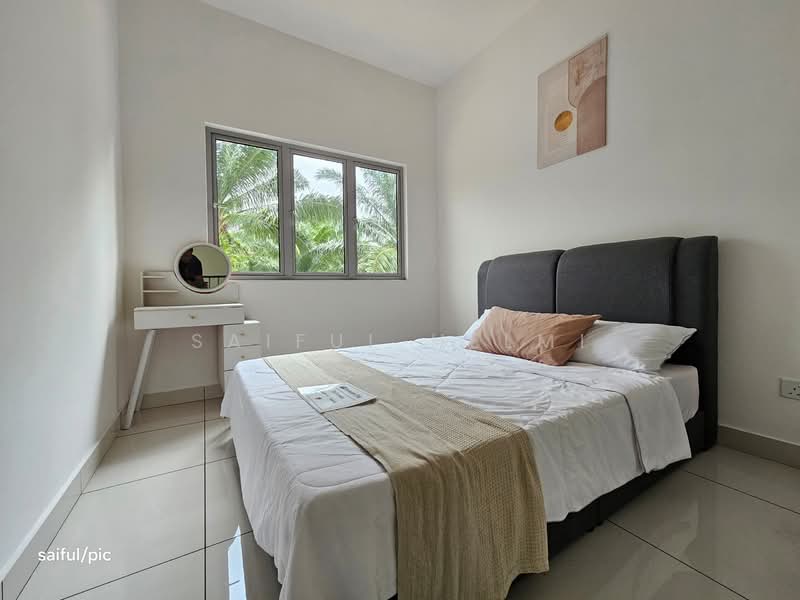 2-storey Terraced House for Sale in Pulau Indah (Klang) - SAIFUL HELMI - Bedroom - PropertyGuru.com.my