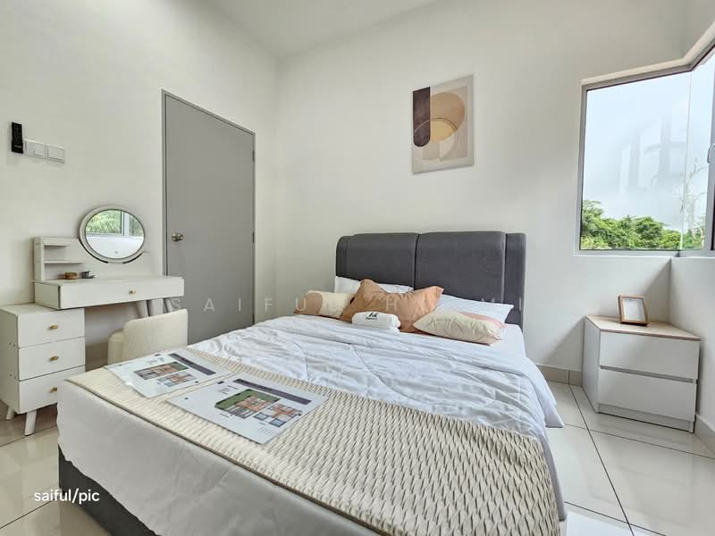 2-storey Terraced House for Sale in Pulau Indah (Klang) - SAIFUL HELMI - Bedroom - PropertyGuru.com.my