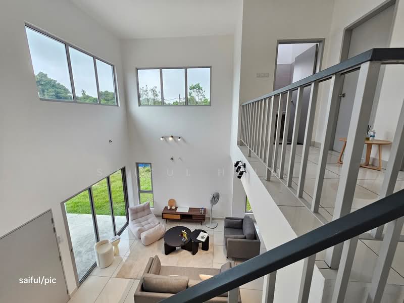 2-storey Terraced House for Sale in Pulau Indah (Klang) - SAIFUL HELMI - Living Room - PropertyGuru.com.my