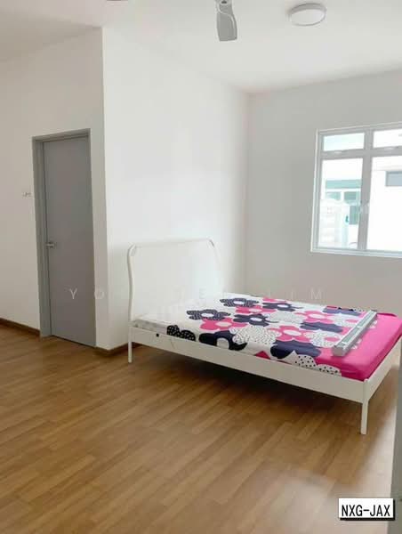 Semi-Detached House for Sale in Canary Garden (Klang) - Yongsen Lim - Bedroom - PropertyGuru.com.my