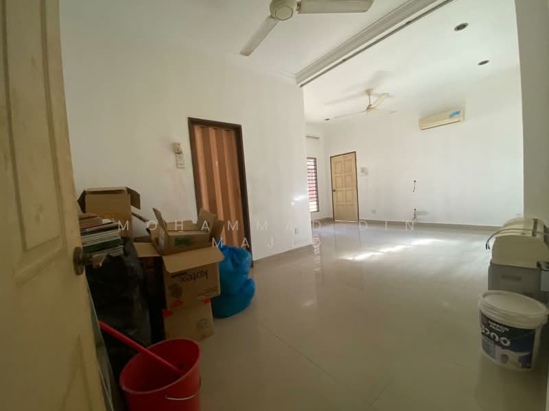 Semi-Detached House for Sale in D'Kayangan (Shah Alam) - Mohammad Din Majid - Interior - PropertyGuru.com.my