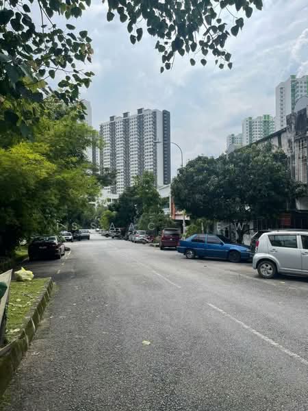 Terrace Factory for Rent in Taman Overseas Union (Taman Oug) (Jalan Klang Lama (Old Klang Road)) - Issaac Liew - Exterior - PropertyGuru.com.my