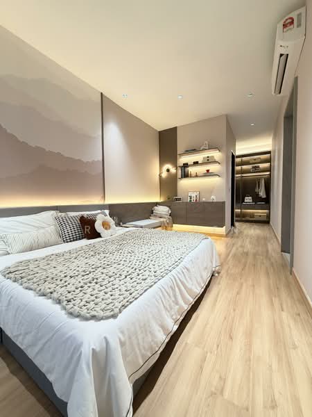 Kondominium untuk Dijual di The Atas - Carrie Cheng - Bedroom - PropertyGuru.com.my