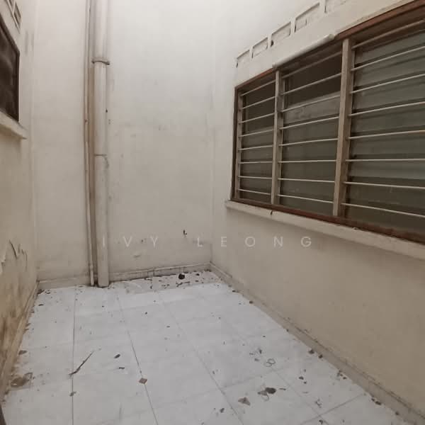 1-storey Terraced House for Sale in Taman Pelangi (Johor Bahru) - Ivy Leong - Interior - PropertyGuru.com.my