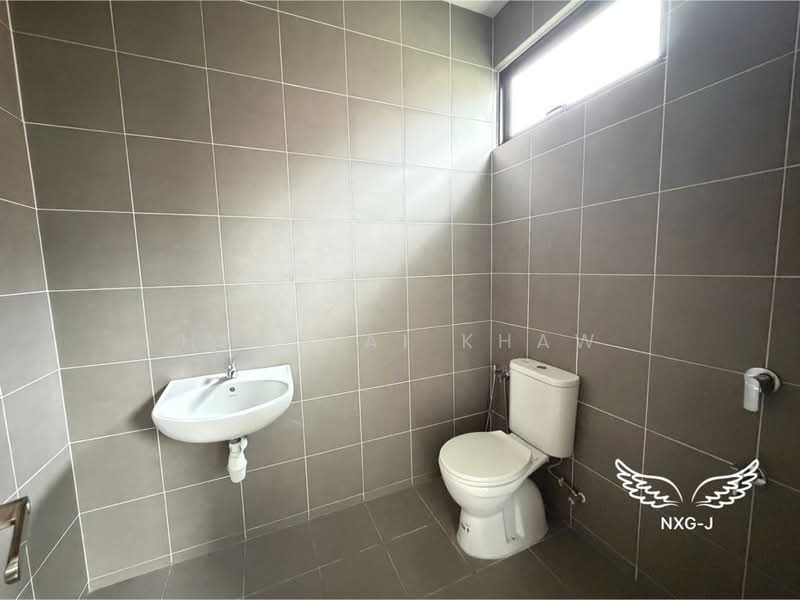 2-storey Terraced House for Sale in Bandar Bukit Raja (Klang) - Hao Kai Khaw - Bathroom - PropertyGuru.com.my