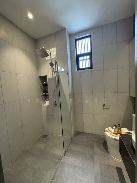 Rumah Berkembar untuk Dijual di Johor Bahru (Johor) - Soon Siang - Bathroom - PropertyGuru.com.my