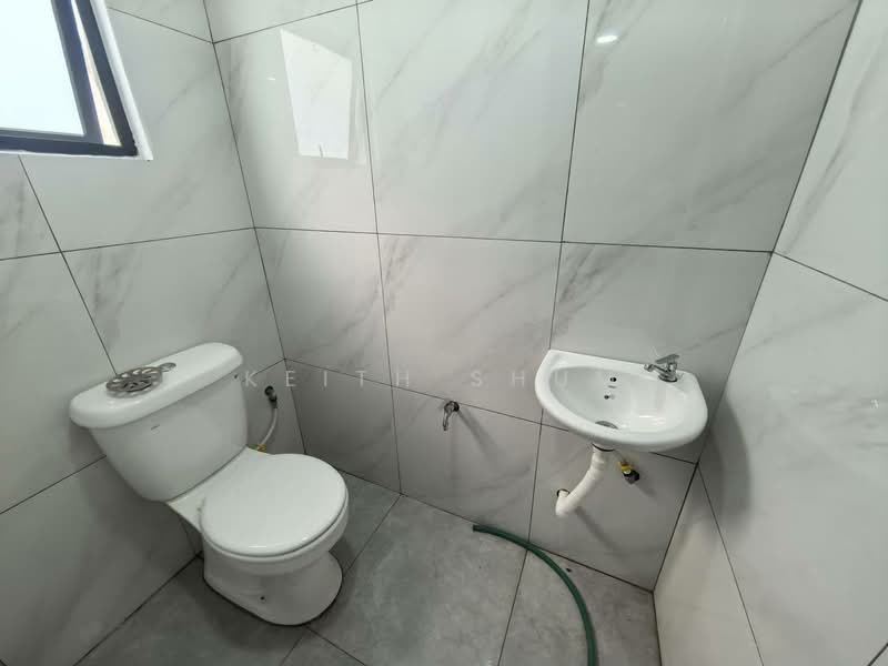 2-storey Terraced House for Sale in Skudai (Johor) - Keith Shum - Bathroom - PropertyGuru.com.my