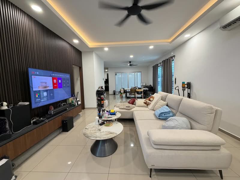 Rumah Teres 2 Tingkat untuk Dijual di Bandar Tasik Puteri (Rawang) - Nicky Lai - Living Room - PropertyGuru.com.my