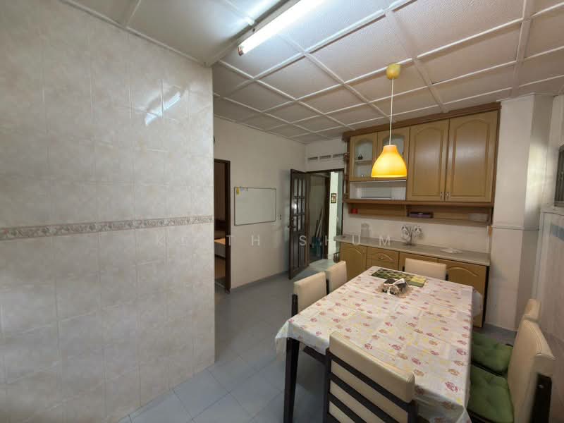 Rumah Berkembar untuk Dijual di Taman Sentosa (Johor Bahru) - Keith Shum - Kitchen - PropertyGuru.com.my