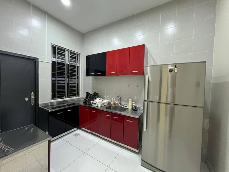 Rumah Teres 1 Tingkat untuk Disewa di Kulai (Johor) - Louis Chin - Kitchen - PropertyGuru.com.my