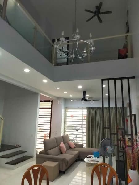 Rumah Berkembar untuk Dijual di Bayan Baru (Penang) - Pen Teo - Living Room - PropertyGuru.com.my