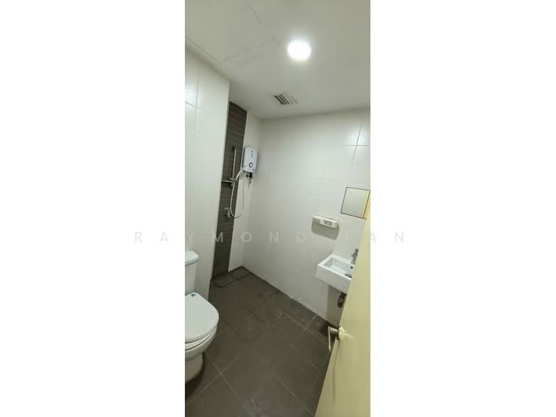 Servis Apartment untuk Dijual di Neo Damansara - Raymond Tan - Bathroom - PropertyGuru.com.my