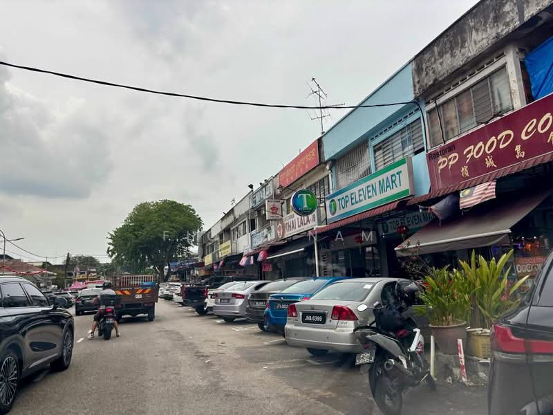 Kedai / Pejabat untuk Disewa di Johor Bahru (Johor) - Fiona Nam - Exterior - PropertyGuru.com.my