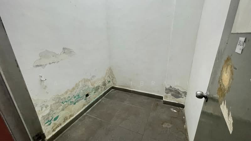 Shop for Rent in Seksyen 15 (Shah Alam) - Hasniza Ibrahim - Interior - PropertyGuru.com.my