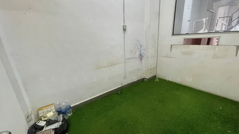 Shop for Rent in Seksyen 15 (Shah Alam) - Hasniza Ibrahim - Interior - PropertyGuru.com.my