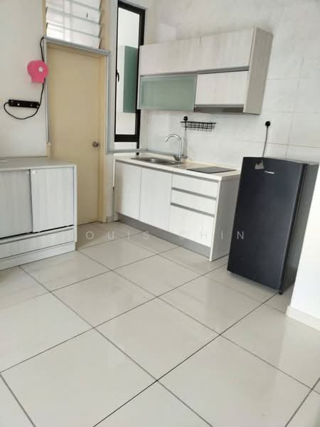Servis Apartment untuk Disewa di D'Summit Residences - Louis Chin - Kitchen - PropertyGuru.com.my