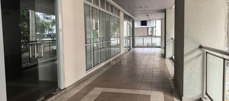 Office for Rent in Damansara Perdana (Selangor) - Raymond Tan - Corridor - PropertyGuru.com.my