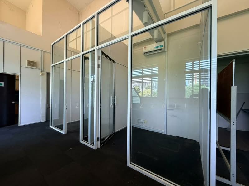 Shop / Office for Rent in Bukit Jelutong (Shah Alam) - Izzaza Izzati - Interior - PropertyGuru.com.my