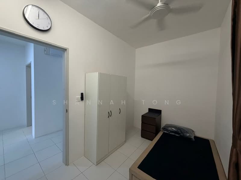 Kondominium untuk Disewa di Residensi Sateria - Shannah Tong - Bedroom - PropertyGuru.com.my
