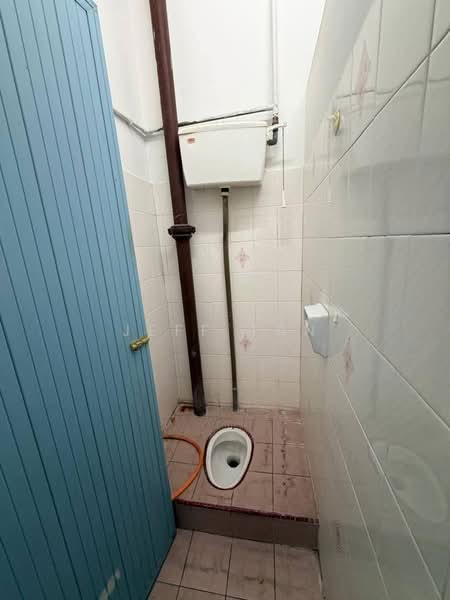 1-storey Terraced House for Rent in Ipoh Garden (Ipoh) - Jeff Tan - Bathroom - PropertyGuru.com.my