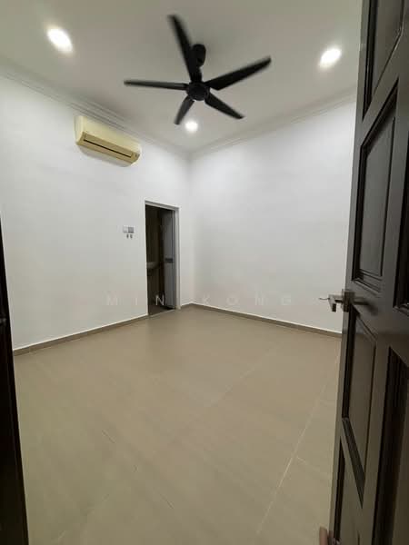 Untuk Disewa - Taman Sri Skudai
