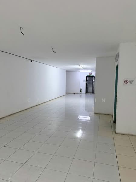 Pangsapuri untuk Disewa di Plaza Mentari Apartment (Taman Pelangi) - Caren Chin - Corridor - PropertyGuru.com.my