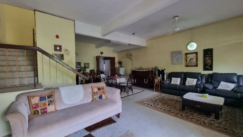 Rumah Teres 2 Tingkat untuk Dijual di SS2 (Petaling Jaya) - Nadia Shukri - Living Room - PropertyGuru.com.my
