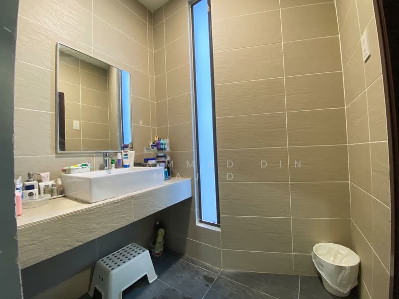 2-storey Terraced House for Sale in Laman Glenmarie (Shah Alam) - Mohammad Din Majid - Bathroom - PropertyGuru.com.my