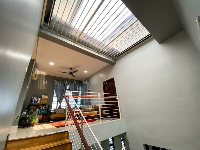 2-storey Terraced House for Sale in Laman Glenmarie (Shah Alam) - Mohammad Din Majid - Living Room - PropertyGuru.com.my
