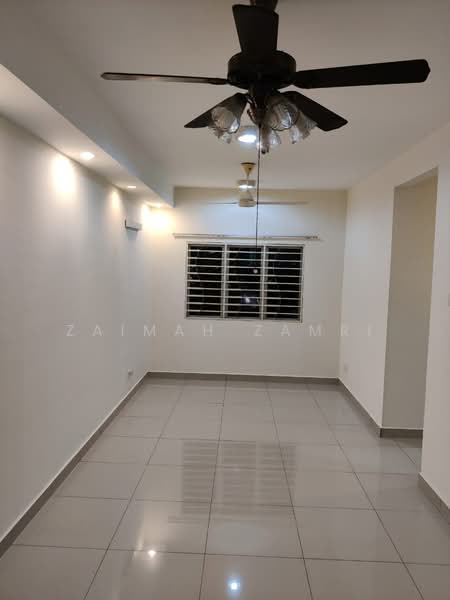 Apartment for Sale at Putra Suria Residence - Zaimah Zamri - Living Room - PropertyGuru.com.my