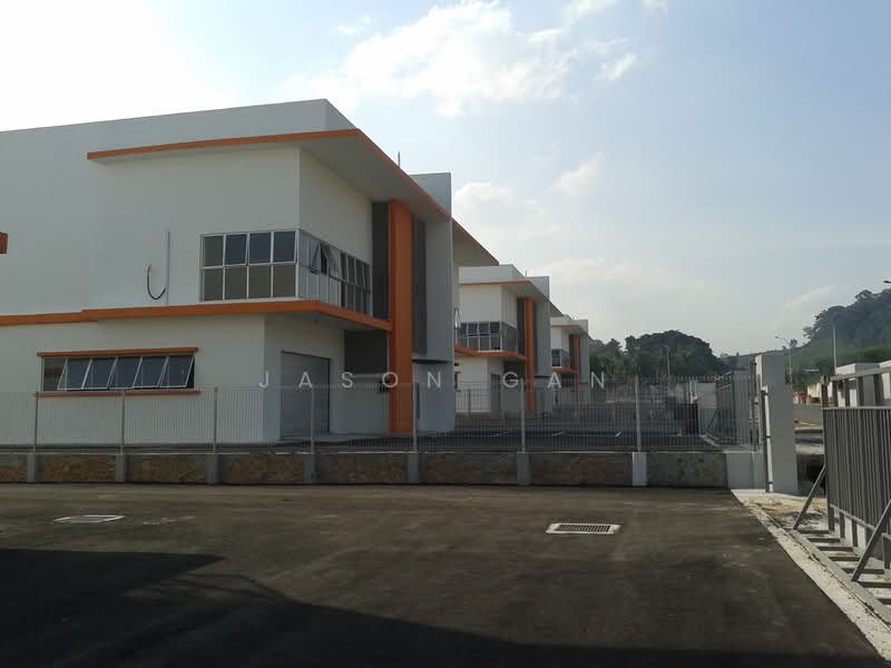 Kilang untuk Disewa di Taman Perindustrian Meranti Perdana (Puchong) - Jason Gan - Exterior - PropertyGuru.com.my