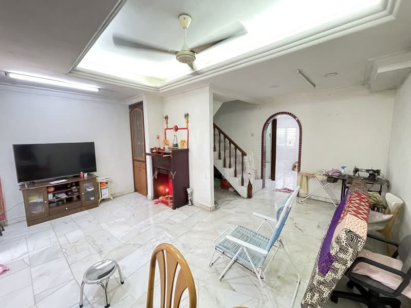Rumah Teres 2 Tingkat untuk Dijual di Bandar Baru Selayang Fasa 2a (Selayang) - MY Loh - Living Room - PropertyGuru.com.my